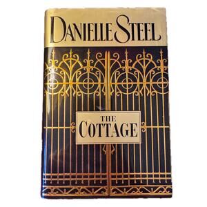 The Cottage by Danielle Steel (2002)